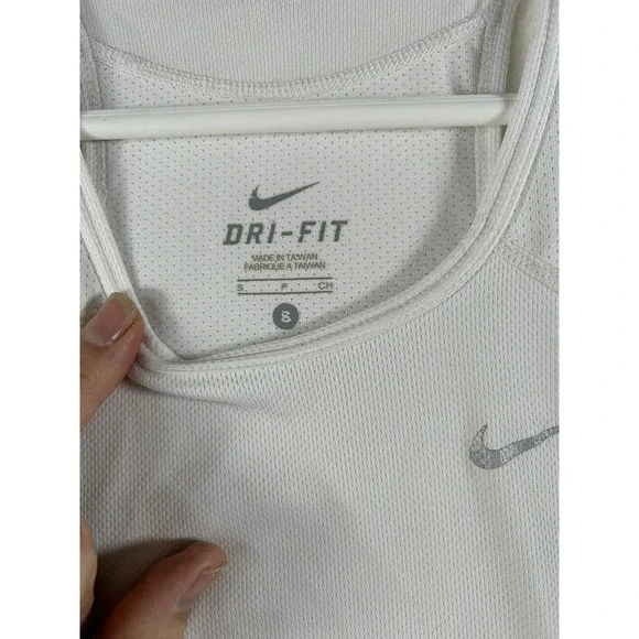 Nike Dri Fit Womens Activewear Tank Top Racerback Round Neck White Size Small - Picture 2 of 8